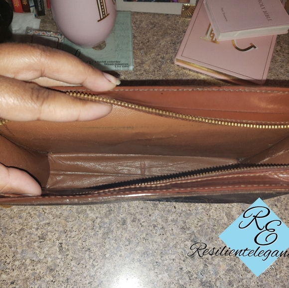 Pre-owned Authentic Louis Vuitton Monogram Pochette Homme Clutch - Picture 2 of 14